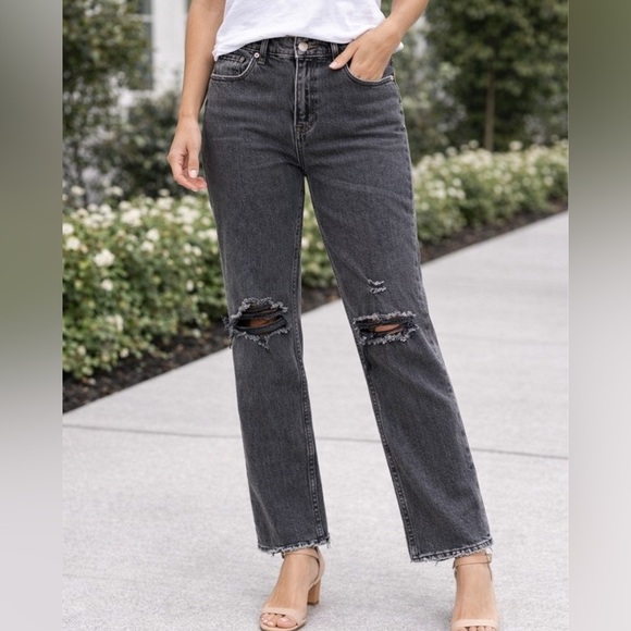Abercrombie & Fitch Denim - Abercrombie & Fitch Ultra High Rise The Ankle Straight Jeans Size 4L